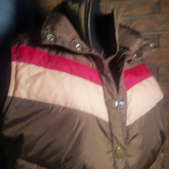 Old Navy Retro Puffer Women's Vest - Size L - Picture 6 of 12